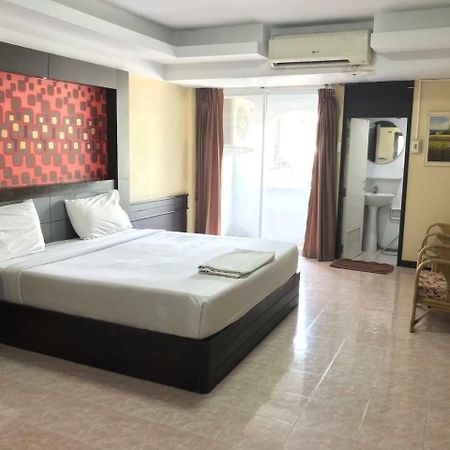 Khon Kaen Ruenrom Hotel Exterior foto