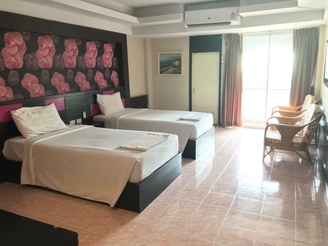 Khon Kaen Ruenrom Hotel Exterior foto