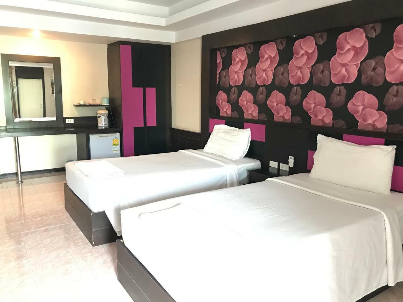 Khon Kaen Ruenrom Hotel Exterior foto