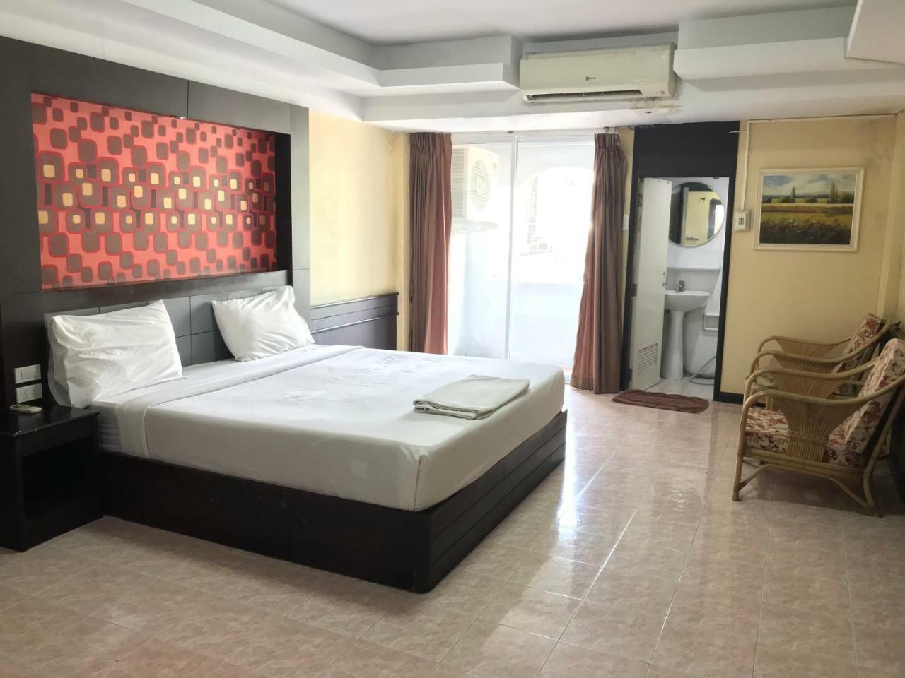 Khon Kaen Ruenrom Hotel Exterior foto