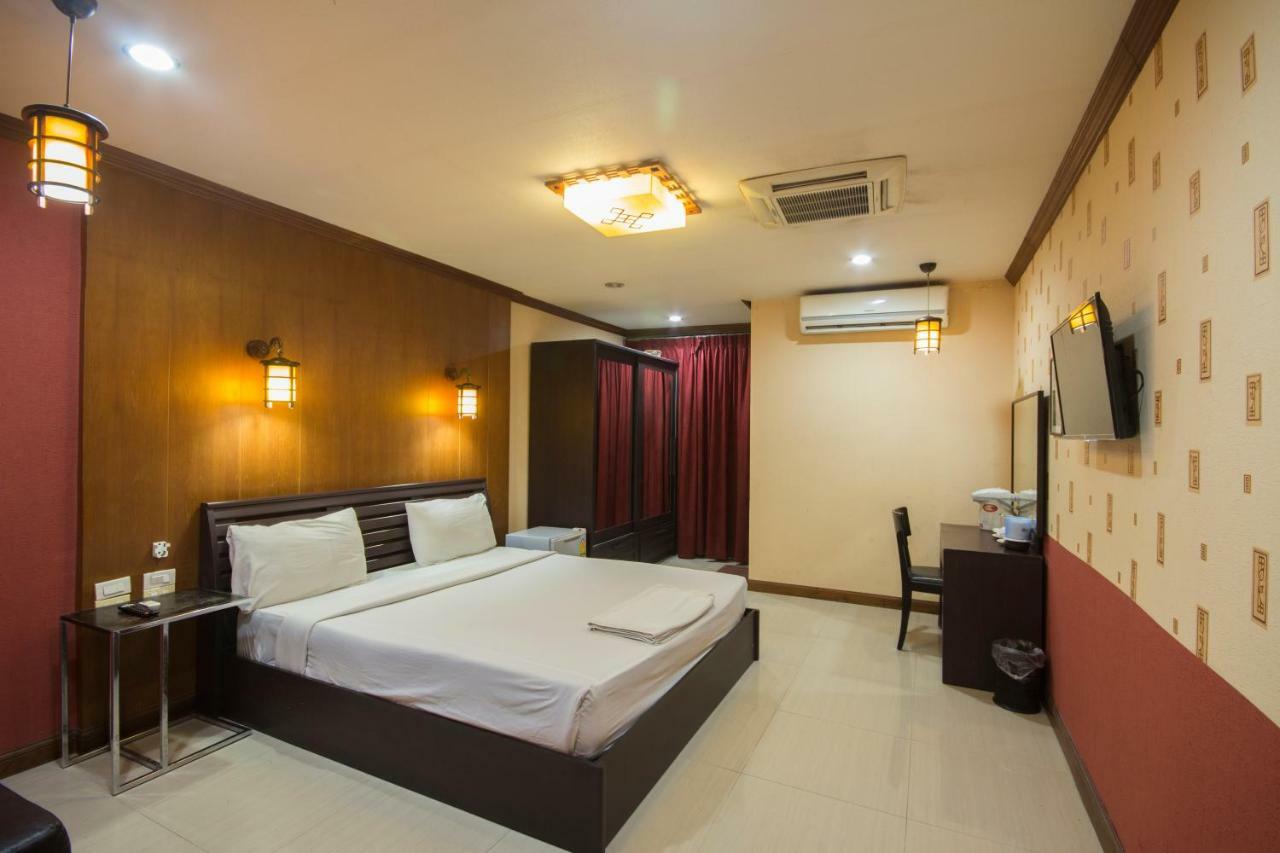 Khon Kaen Ruenrom Hotel Exterior foto