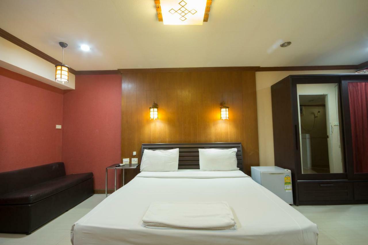 Khon Kaen Ruenrom Hotel Exterior foto